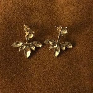 💚 $5 Diamond statement earrings